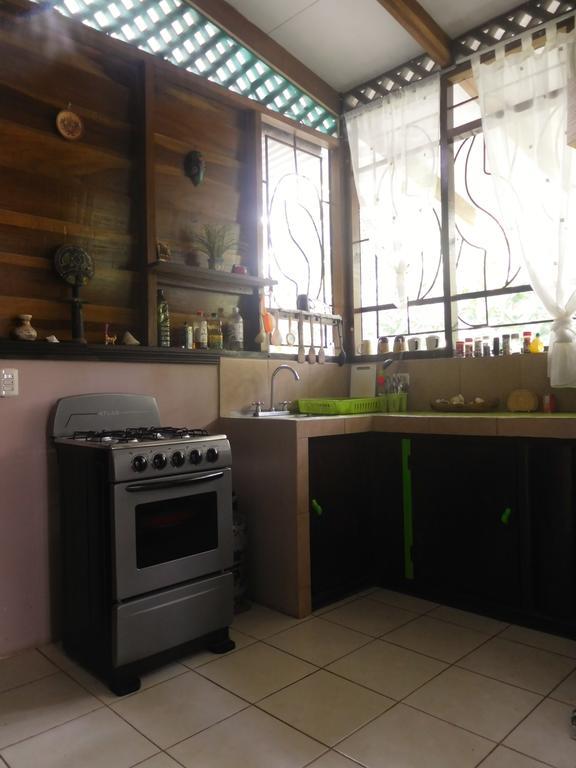 Casa Lina Sloth View Exotic Apartment With Privat Kitchen Puerto Viejo de Talamanca Екстериор снимка